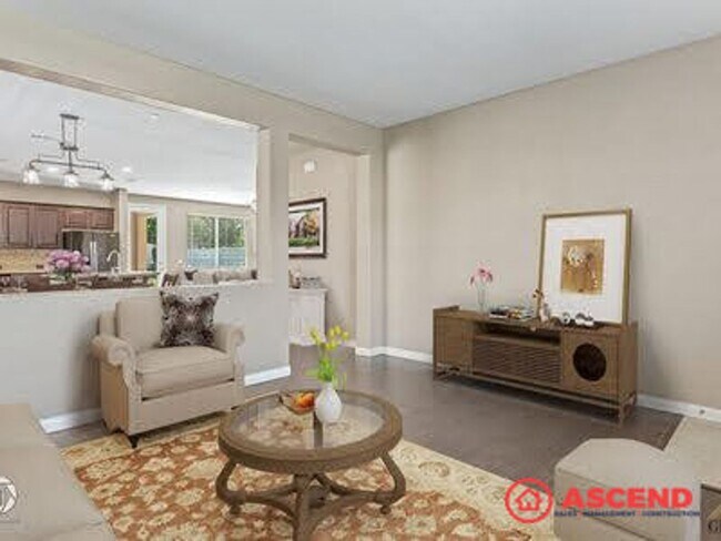 Building Photo - Stunning 4 bedroom Home In Gated Community!