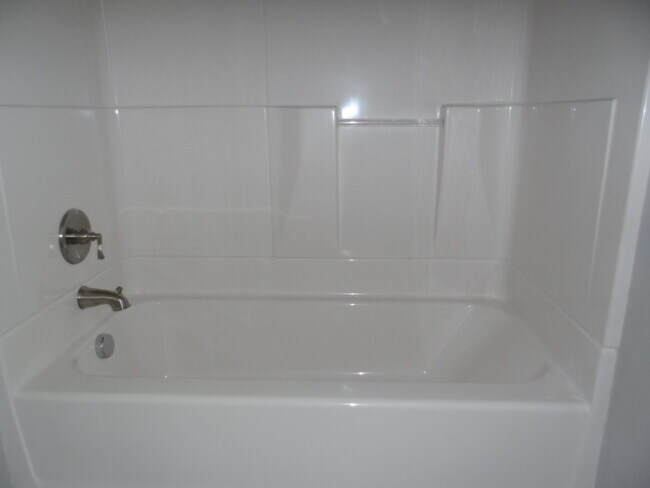 Building Photo - Inviting 3-Bedroom Home with Workshop/Storage and Outdoor Space