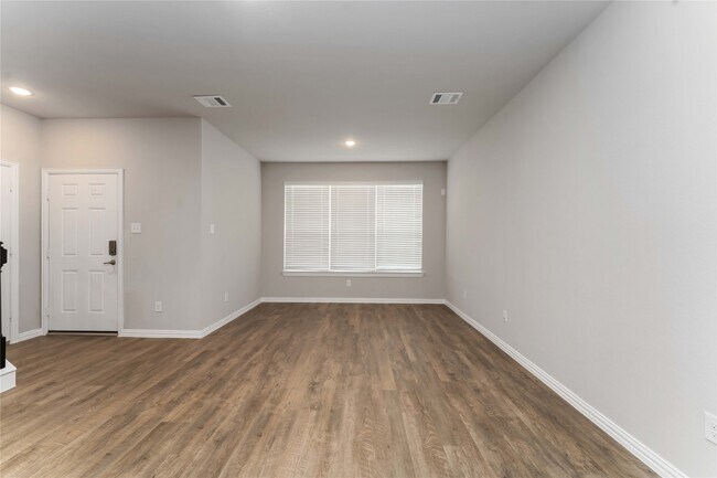 Building Photo - 12711 Taymouth Manor Dr