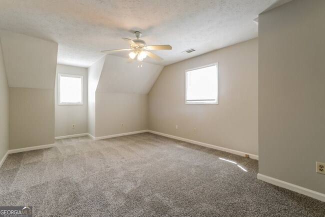 Building Photo - 3120 Revere Cir