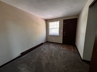 Building Photo - Peaceful West Milton Apartment Living – Sc...