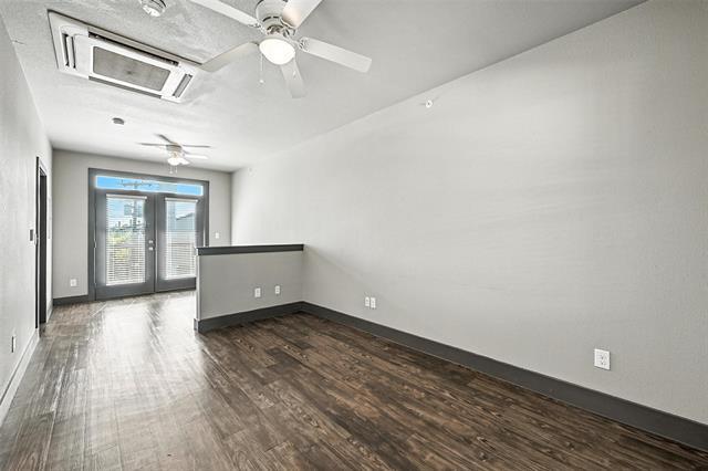 Building Photo - 903 Fannin St