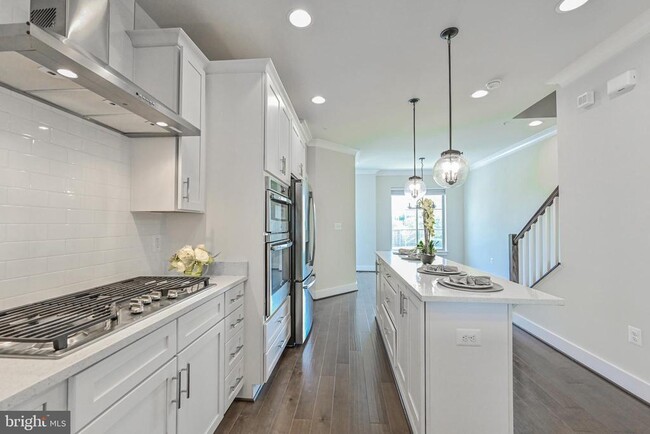 Building Photo - 4808 Garden View Ln