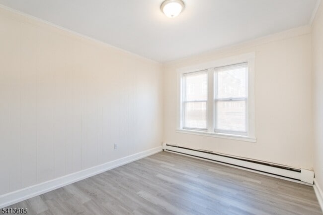 Building Photo - 226 Franklin Ave