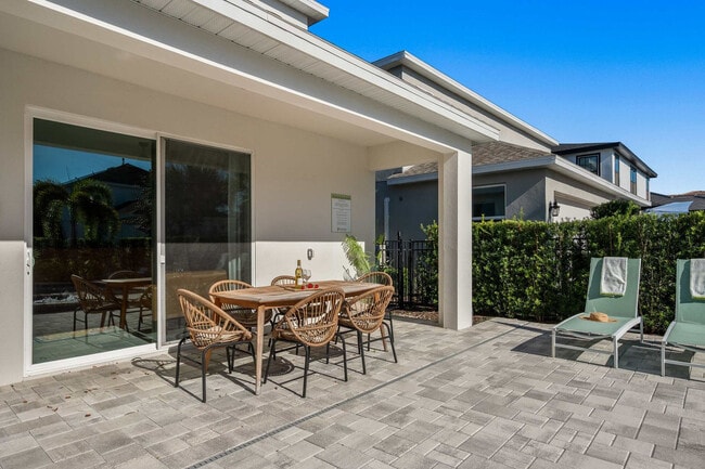 Building Photo - 7458 Gathering Dr