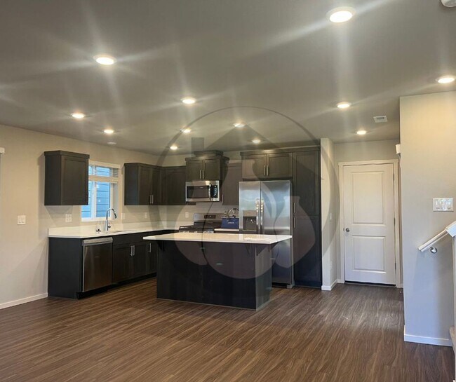 Building Photo - Brand New Unit- Rent Ready-  1/2 Off First Full Months Rent