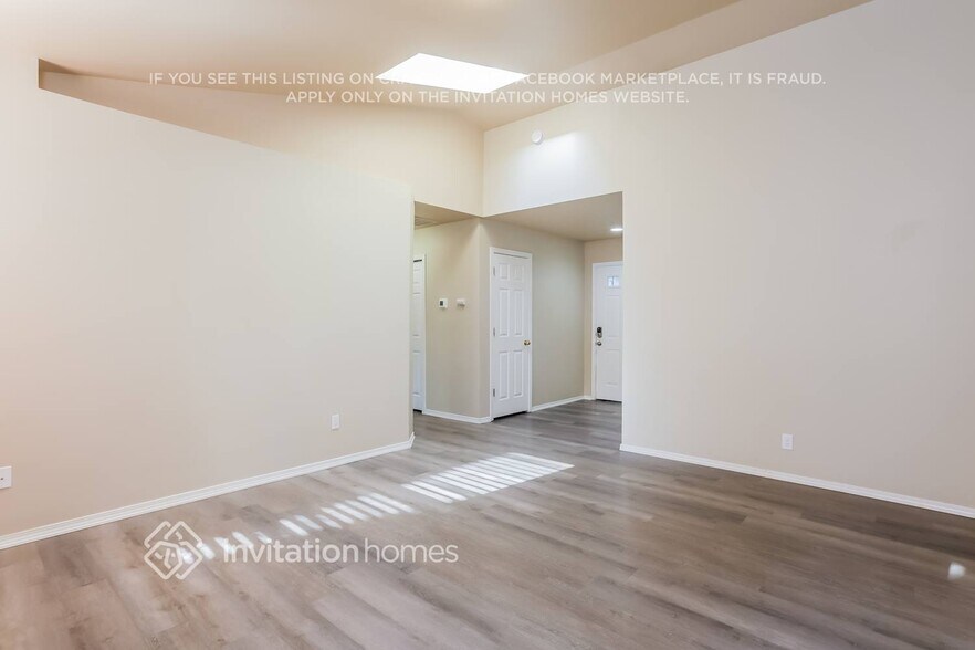 Building Photo - 8628 15th St NE