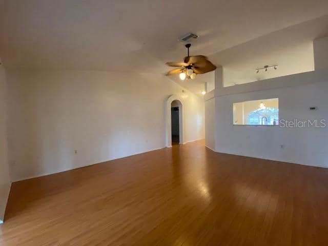 Building Photo - 3938 Creek Woods Dr