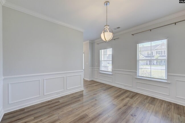 Building Photo - 151 Brockway Dr