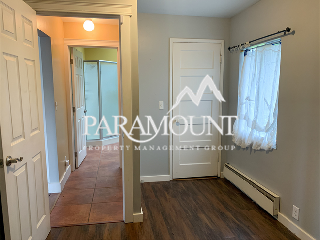 Building Photo - Magnificent Seattle/Water Views in Manches...