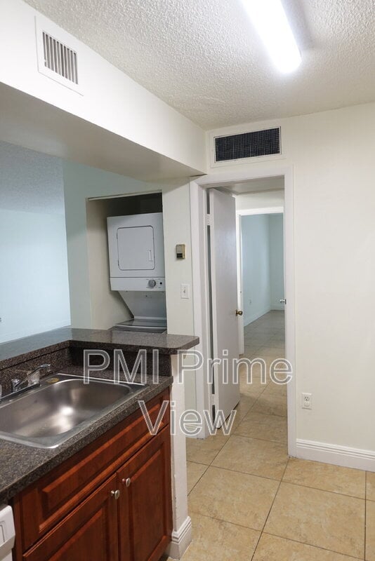 Building Photo - 15241 SW 80th St