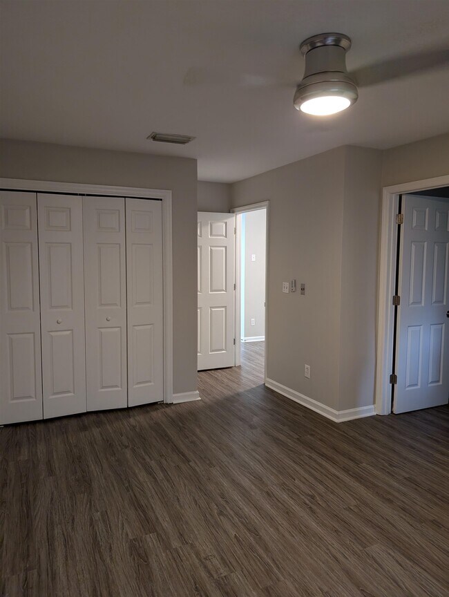 Building Photo - 4262 Augustus Oak Ct