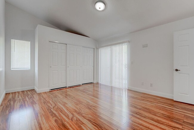 Building Photo - 8920 Antioch Way