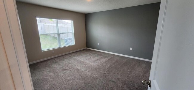 Building Photo - 16778 Carlton Pond St