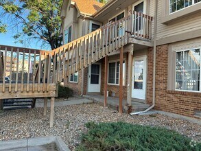 Building Photo - Charming 1 Bedroom, 1 Bathroom Available I...