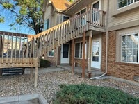 Building Photo - Charming 1 Bedroom, 1 Bathroom Available I...