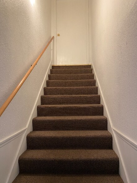 Building Photo - 718 Darby St