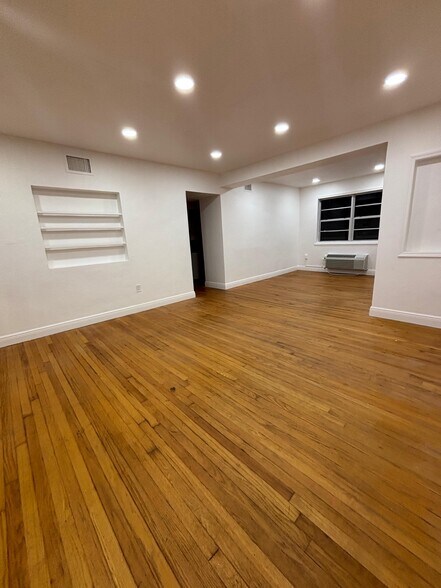 Building Photo - 795 84th St