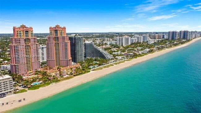 Building Photo - 2110 N Ocean Blvd
