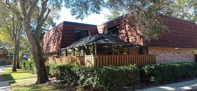 Building Photo - 2706 12th Ct