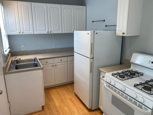 Building Photo - 861 Missouri St