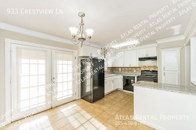 Building Photo - 933 Crestview Dr