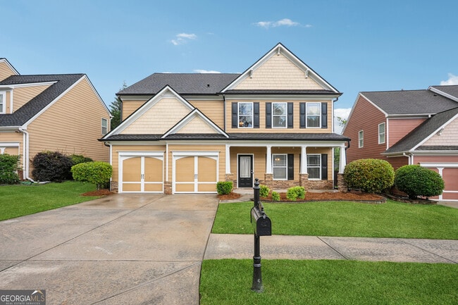 Building Photo - 2040 Village Green Dr