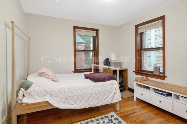 Building Photo - 2164 Lafayette Ave