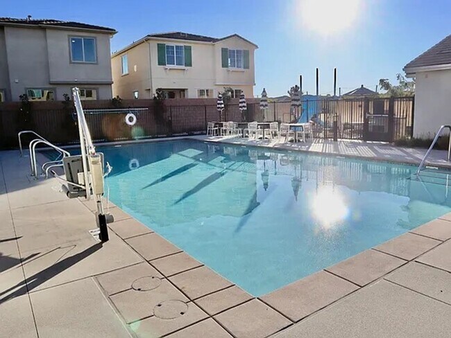 Building Photo - RV: Brand-New Luxury 4BR Home in Menifee | 1,650 Sq Ft | Never Lived In