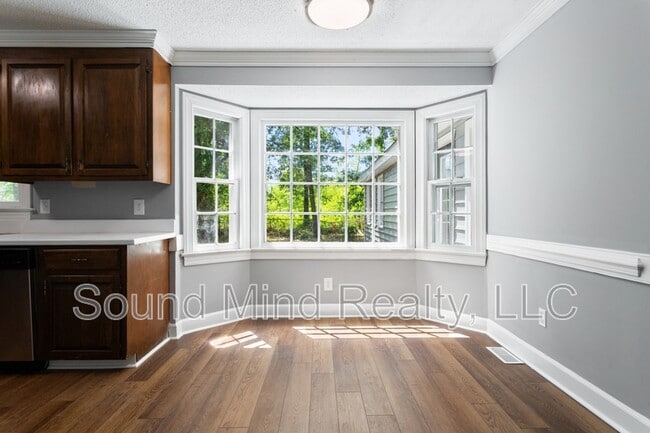 Building Photo - 4124 Carybrook Rd
