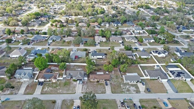 Building Photo - 1384 Valhalla St