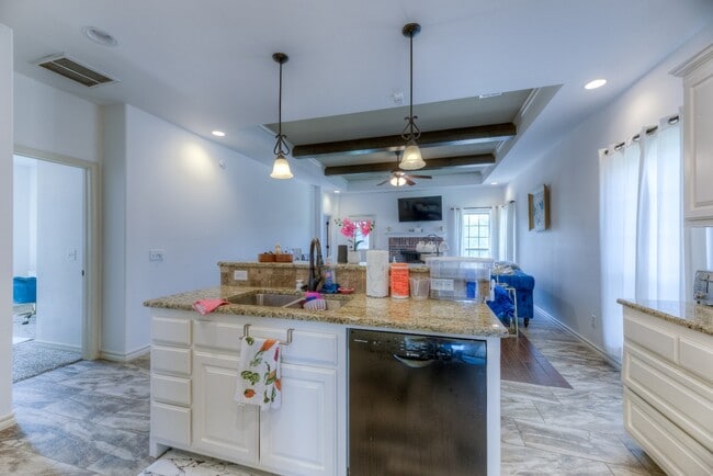 Building Photo - 26746 E 143rd St S