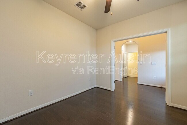 Building Photo - 500 Puerta Vallarta Ln