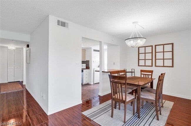 Building Photo - 1400 Pompei Ln