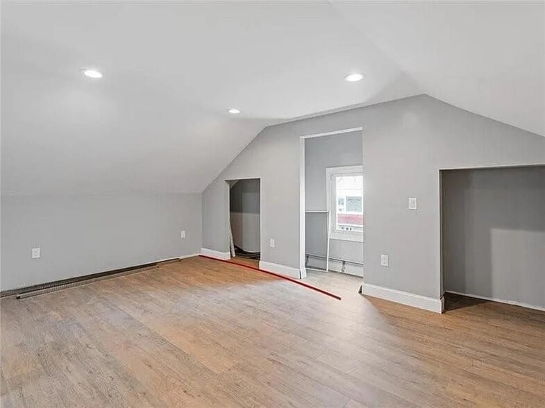 Building Photo - 71 1st Ave
