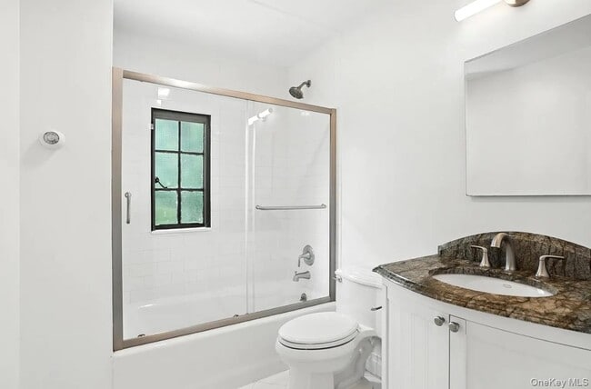 Building Photo - 276 Overlook Rd