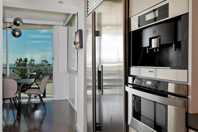 Building Photo - 201 Ocean Ave