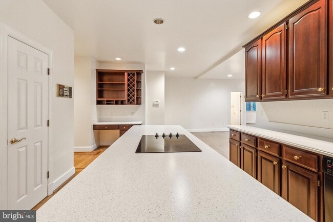 Building Photo - 2527 Hunter Mill Rd