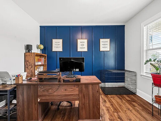 Building Photo - Lease OR Lease to Own