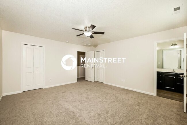 Building Photo - 5 Bedroom Pet-Friendly Home in CAMBY, IN with Main Street Renewal