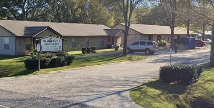 Building Photo - 5632 LA-182