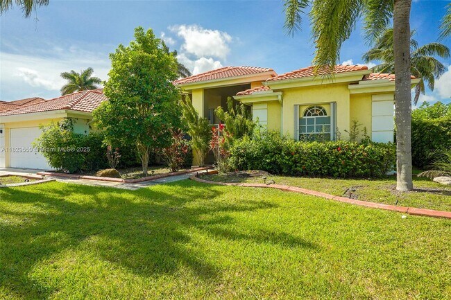 Building Photo - 2575 Muirfield Terrace