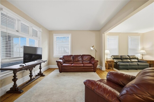 Building Photo - 6 Highland Park