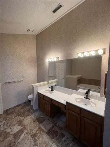 Building Photo - 553 Raintree Cir