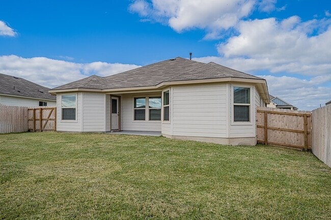 Building Photo - 1101 Davy St