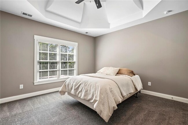 Building Photo - 6285 Aberdeen Dr NE