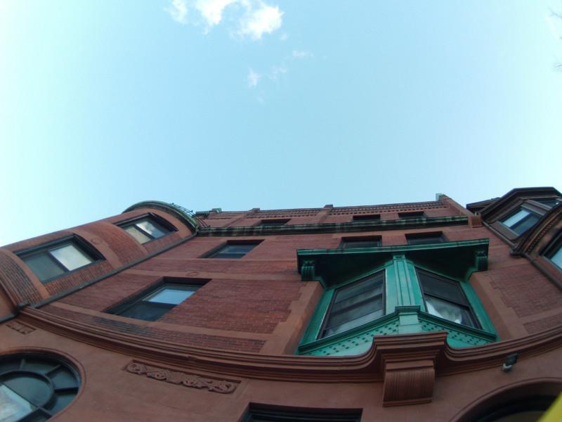 Building Photo - 585 Beacon St