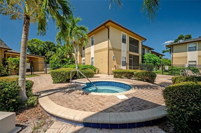 Building Photo - 12261 Sailwinds Dr