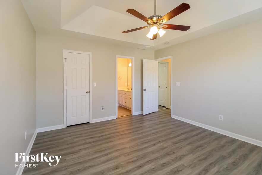 Building Photo - 1506 Glenn Meade Dr