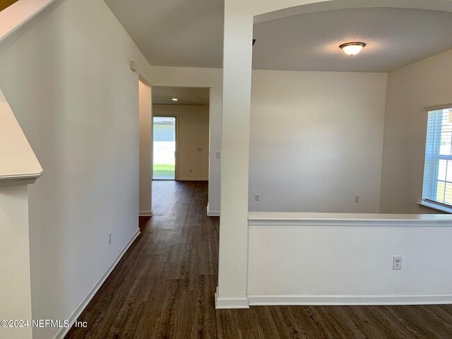 Building Photo - 810 Laurel Valley Dr
